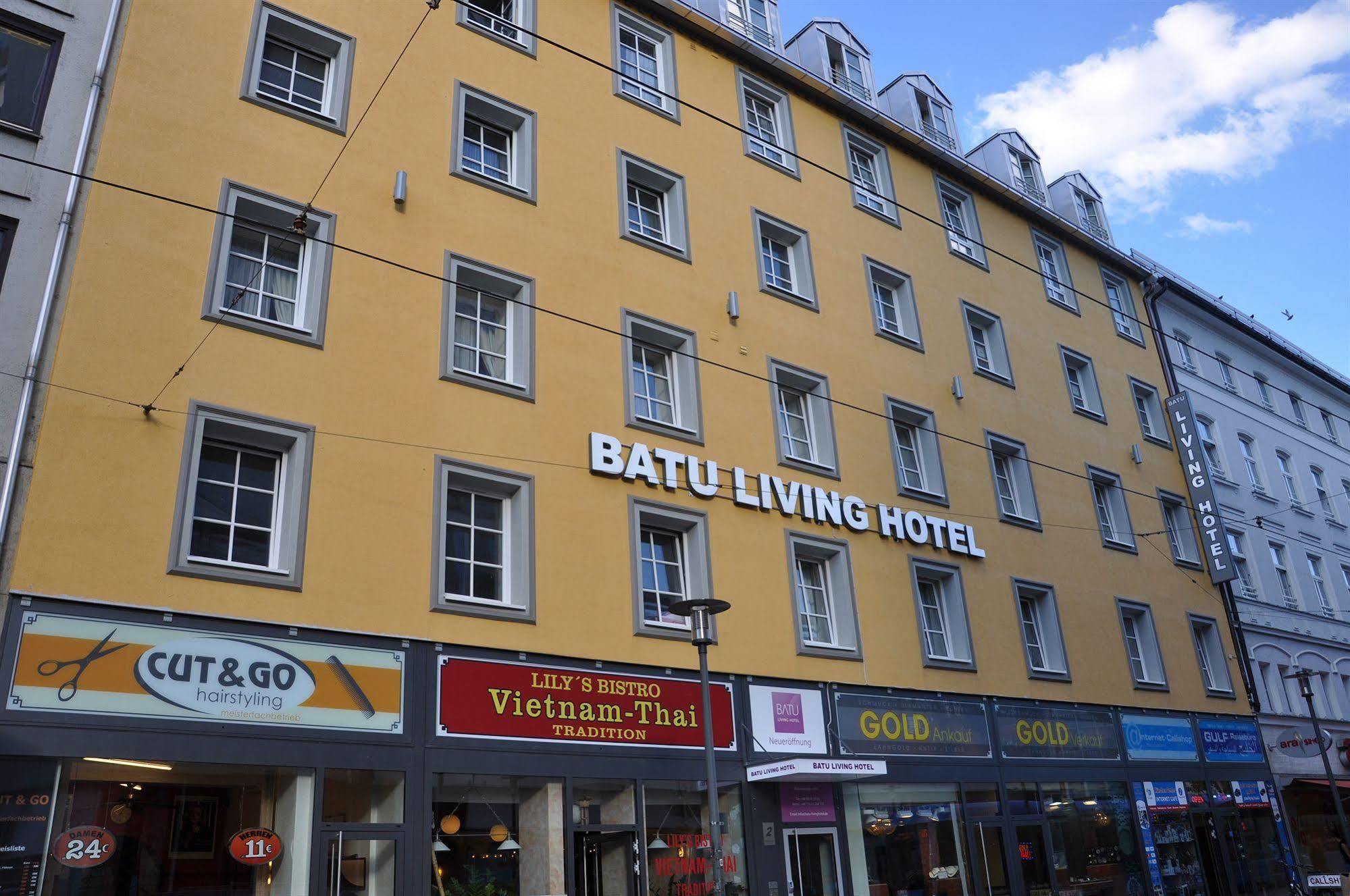Batu Aparthotel 3*